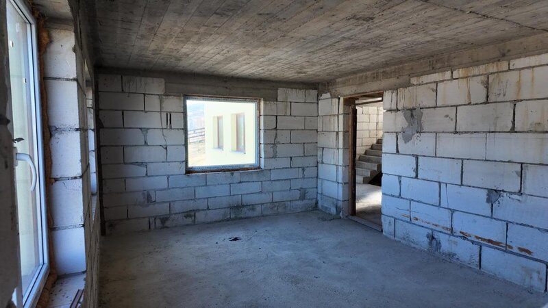 Chinteni, strada Iris, casa individuala pe 1.000 mp teren la pret de duplex